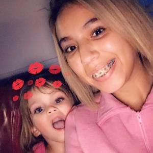 Meet your Posher, Nelly